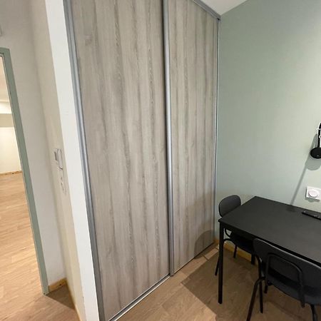 Le Salvador - Appart'Hotel De 18M2 A 44M2 La Talaudiere Zewnętrze zdjęcie
