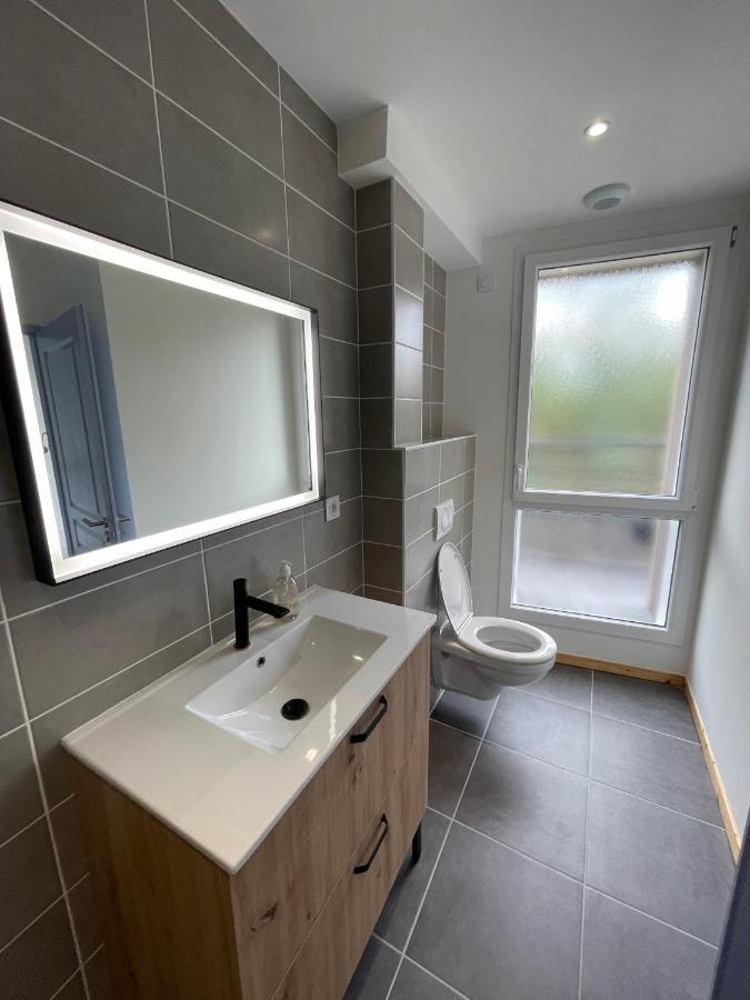 Le Salvador - Appart'Hotel De 18M2 A 44M2 La Talaudiere Zewnętrze zdjęcie