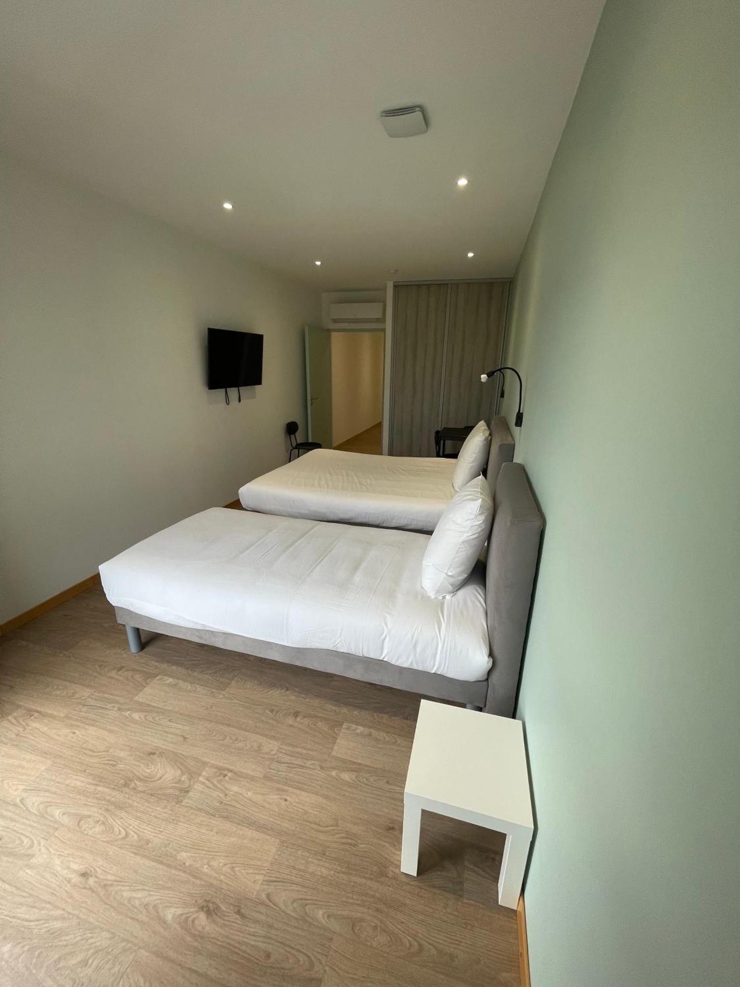Le Salvador - Appart'Hotel De 18M2 A 44M2 La Talaudiere Zewnętrze zdjęcie