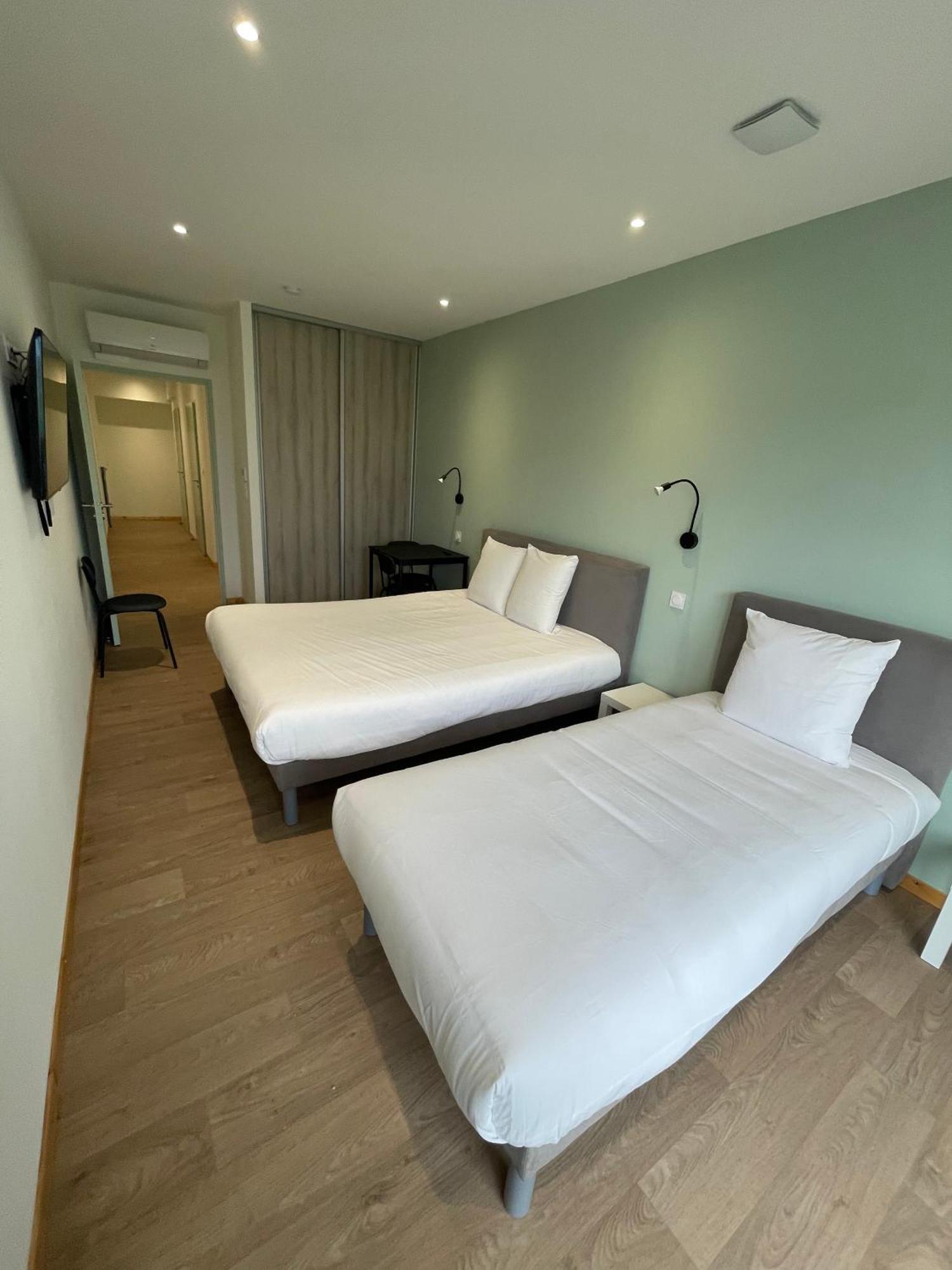 Le Salvador - Appart'Hotel De 18M2 A 44M2 La Talaudiere Zewnętrze zdjęcie